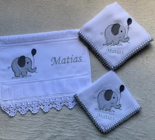 Kit Toalhinha e Fraldas de Boca e Passeio Elefante
