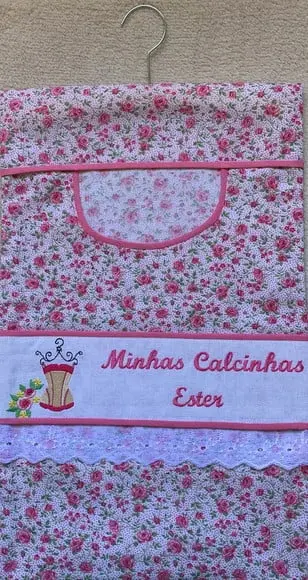 Porta calcinhas floral