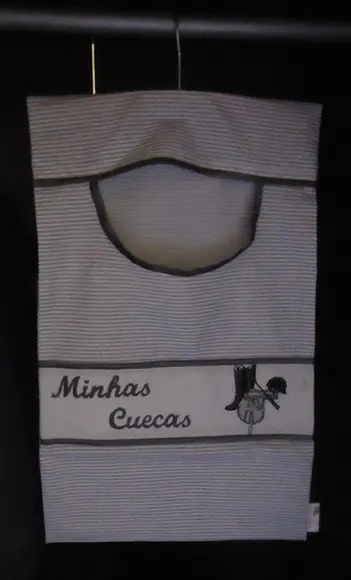 Porta Cuecas Adulto de Guarda Roupa