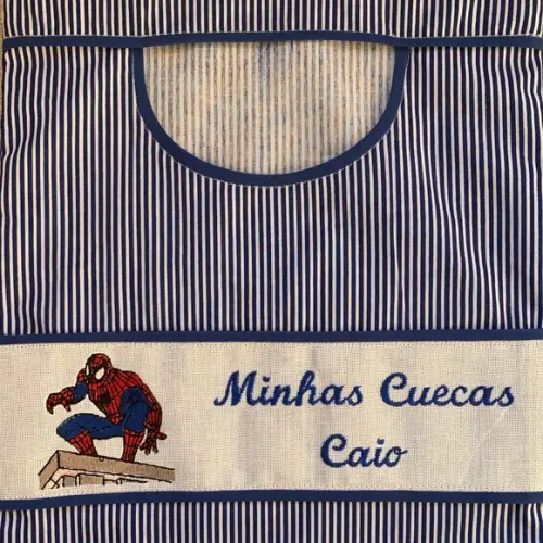 Porta Cuecas Infantil de Guarda Roupa
