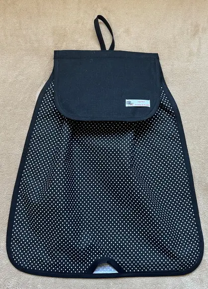 Puxa Saco de Patchwork Preto com Bolinhas Brancas Médias