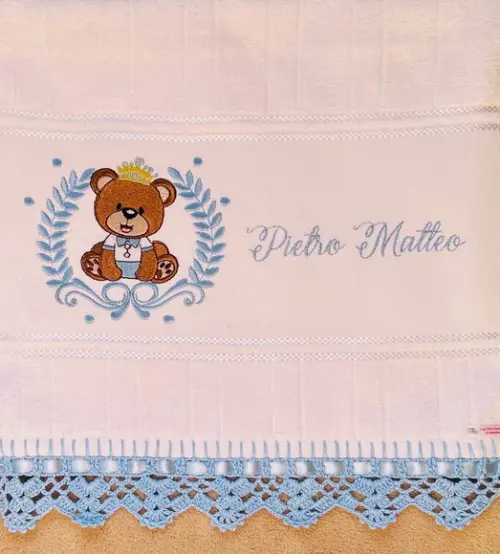 Toalha Bordada Urso Príncipe