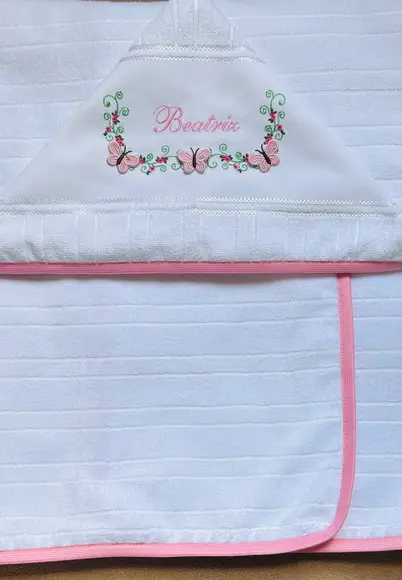 Toalha de Banho com Capuz Bordada Borboletas