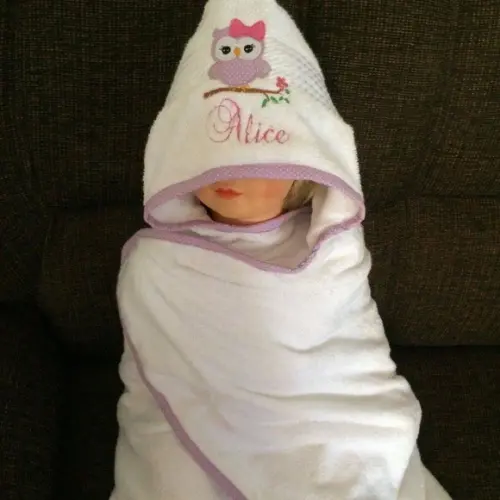 Toalha de Banho Infantil com Capuz Bordada