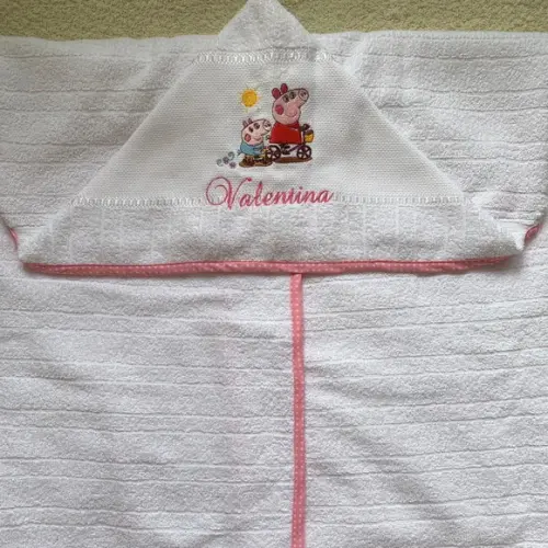 Toalha de Banho Infantil com Capuz Bordada
