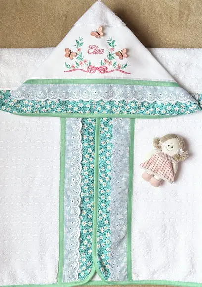 Toalha de Banho Infantil com Capuz Floral