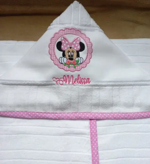 Toalha de Banho Infantil com Capuz Minnie