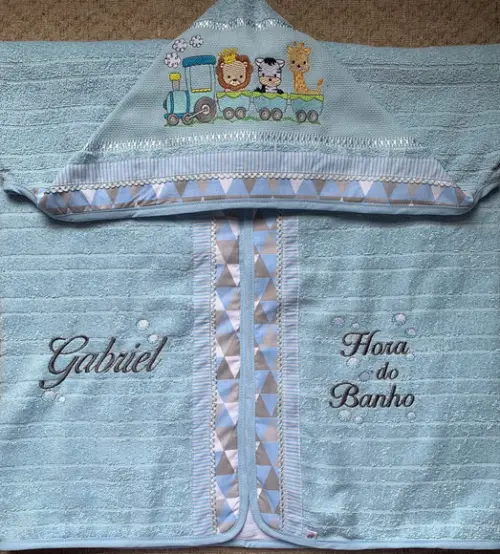 Toalha de Banho Infantil com Capuz Safari no Trem