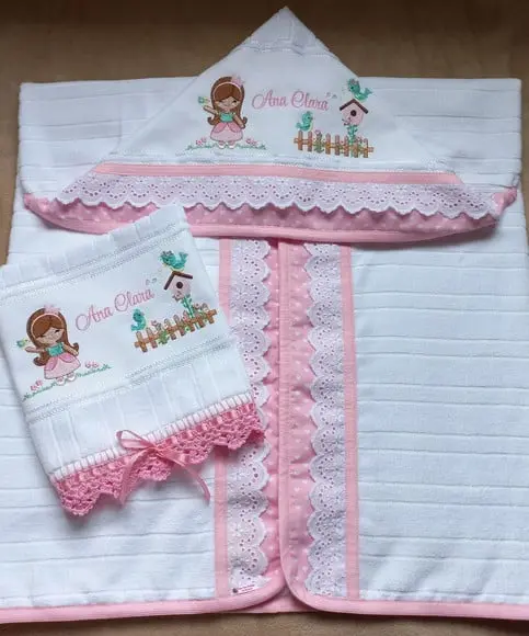 Toalhas de Banho e de Mão Menina Passarinho