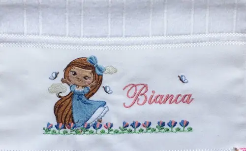 Toalhinha Bordada Princesa
