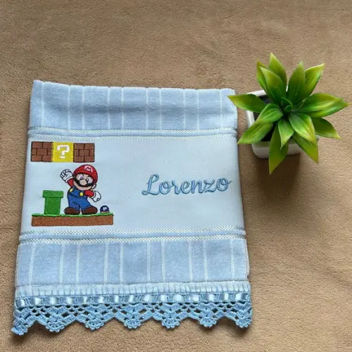 Toalhinha Bordada Super Mario