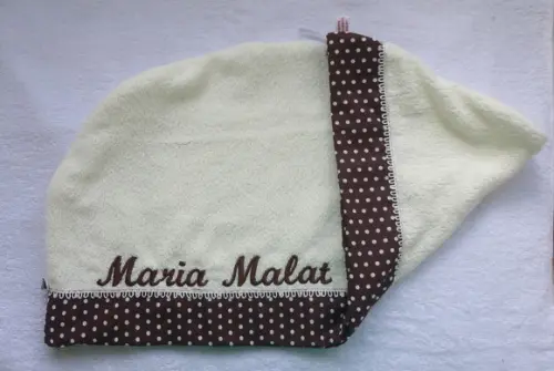 Touca para Cabelo Creme Acabamento Marrom de Poás Brancos