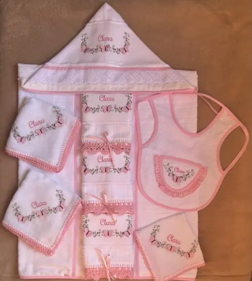 Kit Enxoval para Bebê Toalhas e Fraldas Borboletas