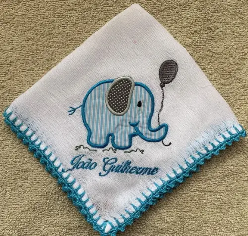 Kit Fraldas Bordadas Elefante