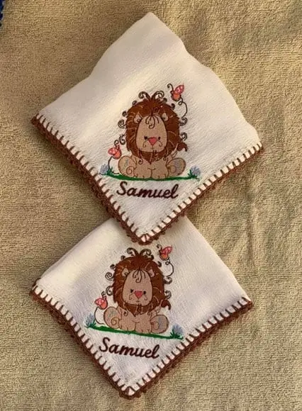 Kit Fraldas Bordadas Leão