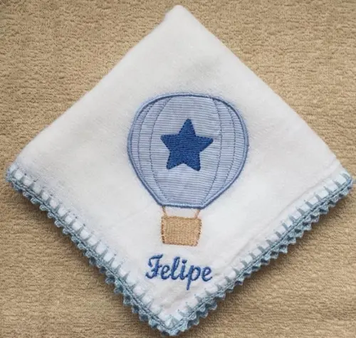 Kit Fraldas de Passeio Bordadas Personalizadas em Crochê
