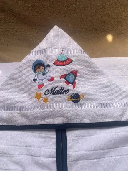 Kit para Bebê Personalizado Bordado Toalha e Fralda de Boca