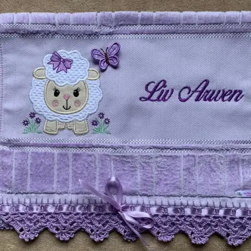 Kit para Bebê Toalhinha e Fralda de Boca Ovelhinha