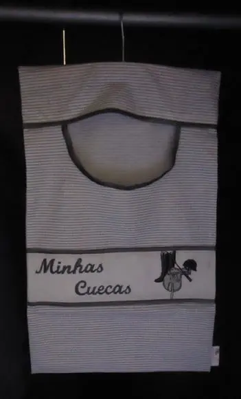 Porta Cuecas Adulto de Guarda Roupa