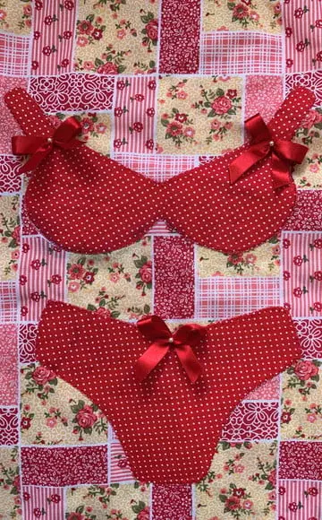 Porta lingerie grande floral para viagem
