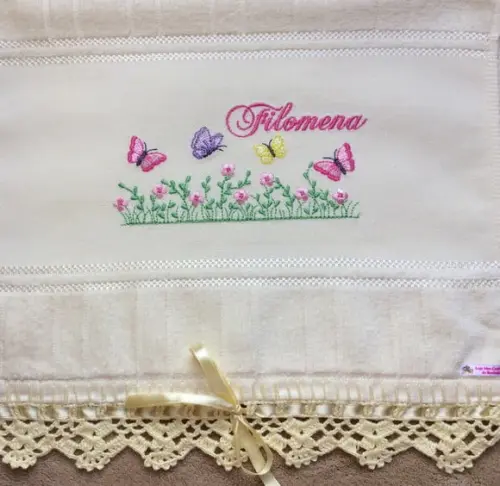 Toalha Bordada Personalizada Jardim Encantado