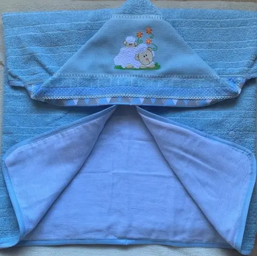 Toalha de Banho com Capuz Ovelha Mãe