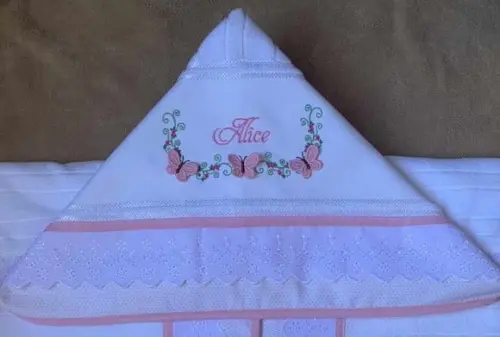 Toalha de Banho Infantil com Capuz Borboletas