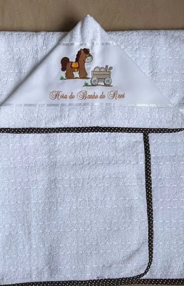 Toalha de Banho Infantil com Capuz Cavalinho