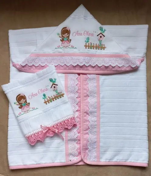 Toalhas de Banho e de Mão Menina Passarinho