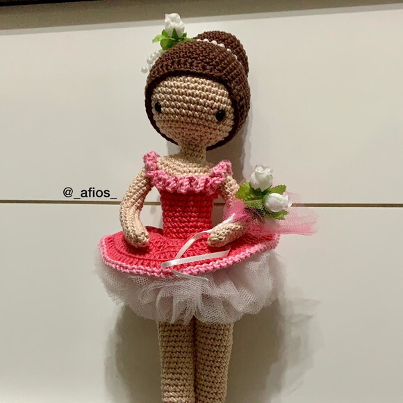 Boneca Bailarina em Amigurumi