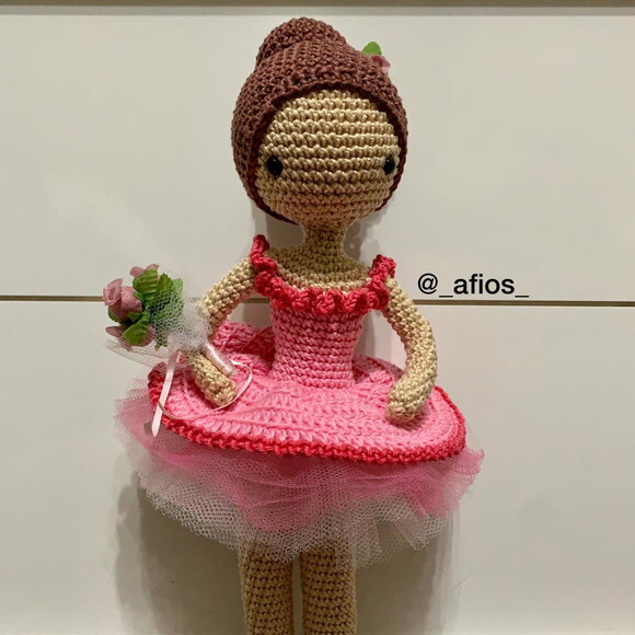Boneca Bailarina em Amigurumi