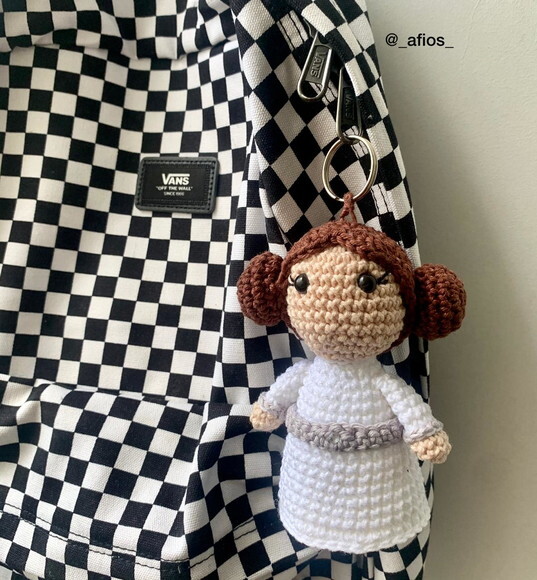 Chaveiro e Miniatura Princesa Leia - Star Wars Amigurumi