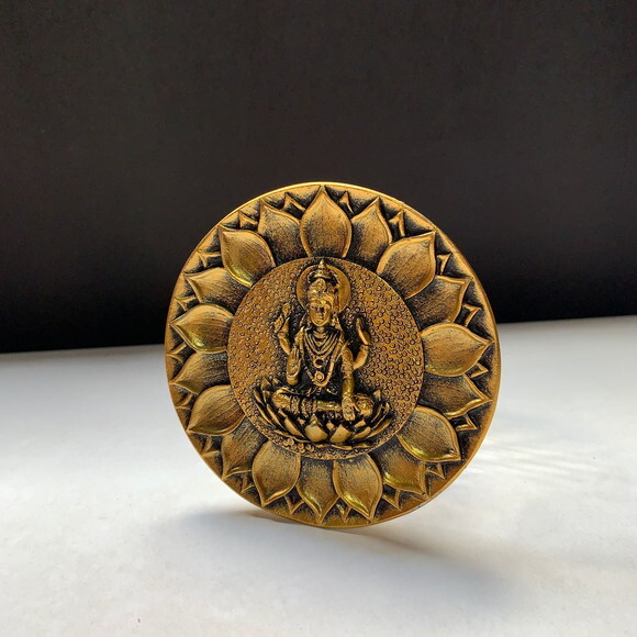 Incensário Prato Dourado Buda + 2 Incensos Vareta Sortidos