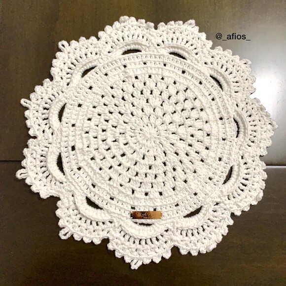 Sousplat em Crochet C/porta Copo+porta Guardanapo