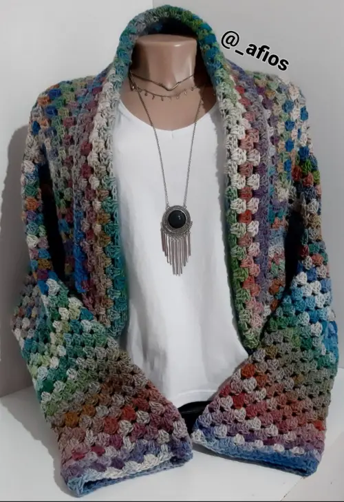 Casaco em crochê Balance II - Estilo Casulo