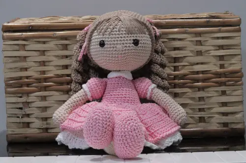 Boneca Cecília - Amigurumi