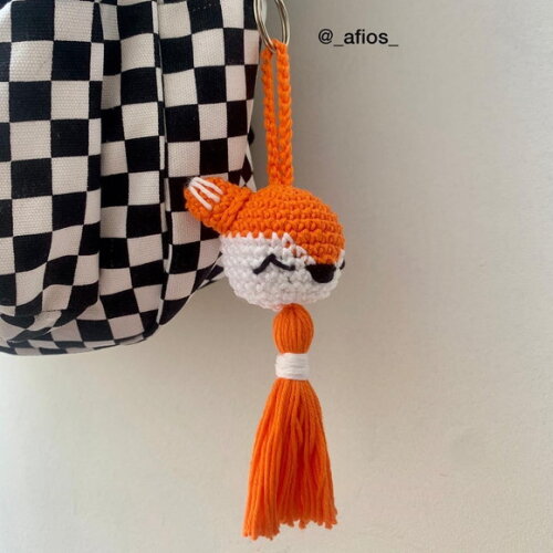 Chaveiro Raposa Amigurumi