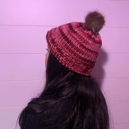 Gorro com Pompom Crochê