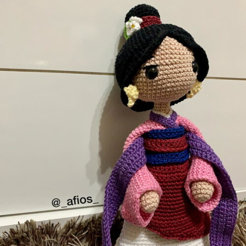 Princesa Mulan em Amigurumi