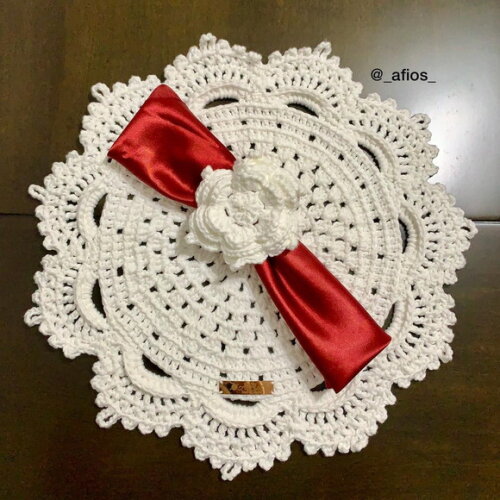 Sousplat em Crochet C/porta Copo+porta Guardanapo
