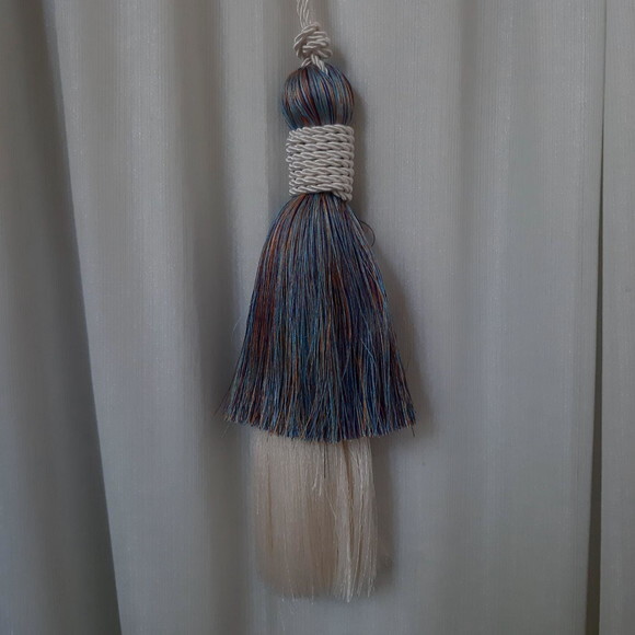 Pingente Tassel de Seda