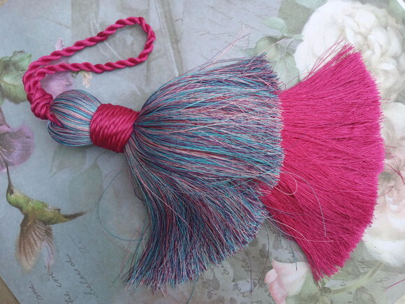 Tassel Mix Color