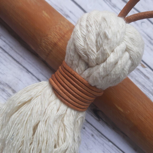 Tassel Rústico