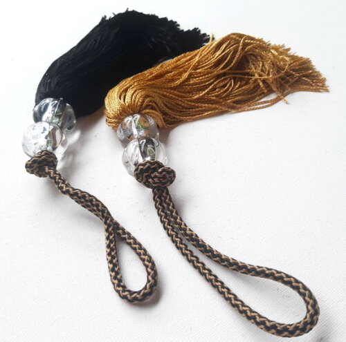 Tassel Slin
