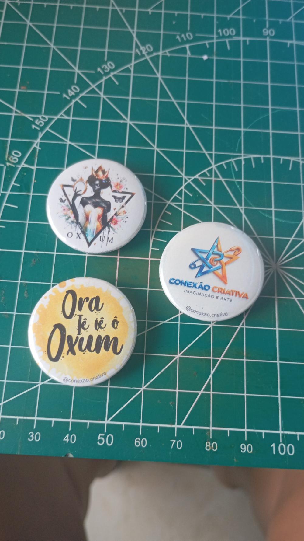 Boton oxum saudação