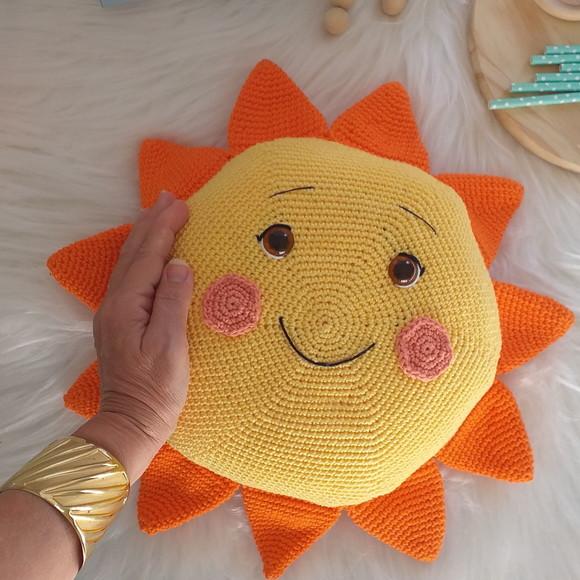 Almofada Personalizada Bebê Amigurumi Sol