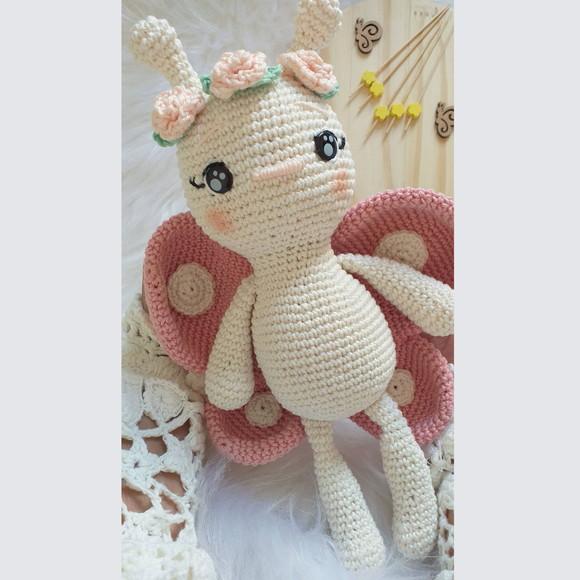 Borboleta Flor Amigurumi Personalizada