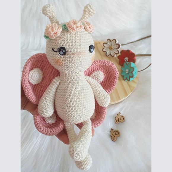 Borboleta Flor Amigurumi Personalizada