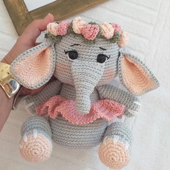Elefanta Abigail Amigurumi Personalizada