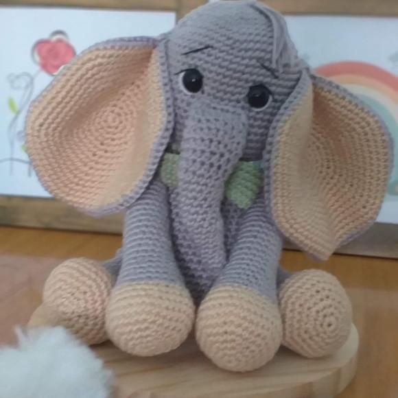 Elefante Elvis Amigurumi Safari Personalizado